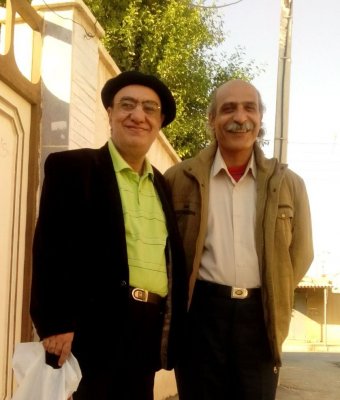 چه تلخ است این سیب