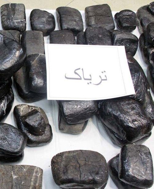 ۵۰۰ کیلو تریاک از کامیون حامل هندوانه در عسلویه کشف شد