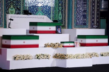ادای احترام سران و مقامات کشورها و هیات های خارجی به رهبر شهید (+تصاویر)