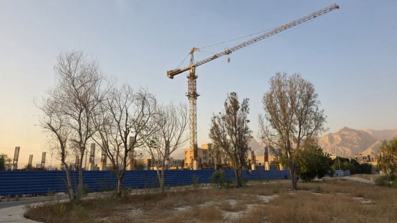 چرا عملیات احداث بیمارستان جدید کنگان پس از 2 سال روی 17 درصد پیشرفت فیزیکی متوقف شده است؟/ وزارتخانه های نفت و بهداشت، شفاف سازی کنند