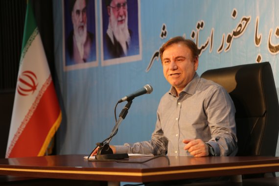  استاندار بوشهر از خبرنگاران تجلیل کرد  / تصاویر اختصاصی