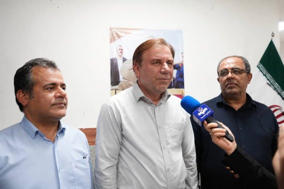 هفته دولت امسال را از جزیره مقاوم خارک آغاز کردیم / افتتاح مدرسه ۱۲ کلاسه و نخستین طرح اقتصادی در منطقه آزاد بوشهر