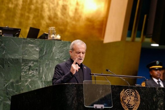  ما نمی‌توانیم بگذاریم همه از تنگۀ هرمز بهره ببرند، اما ایران از آن محروم باشد 