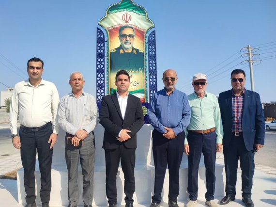 رونمایی از المان یادبود سردار شهید حاج بهنام رضایی در شهر آبپخش