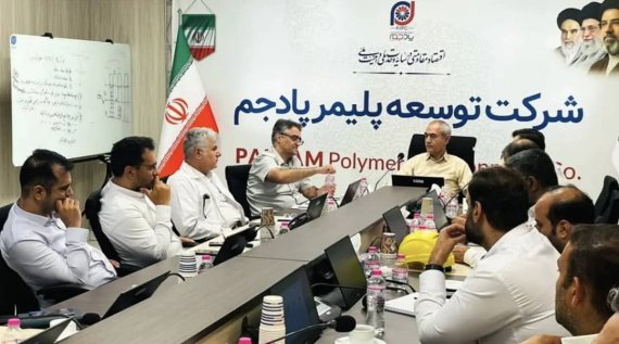 جلسه بررسی تولید محصول ABS با حضور مدیرعامل